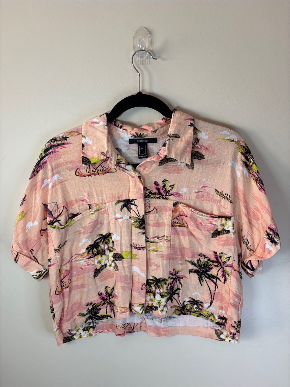 Forever 21 Peach Tropical Print Cropped Button-Down